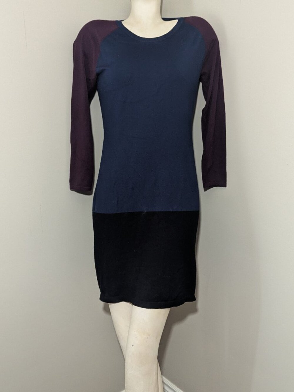 PLANET Colorblock T-shirt Dress Size 8 Navy Blue Burgundy Black - Picture 2 of 6
